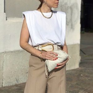 ❣️PADDED TSHIRT WHITE❣️